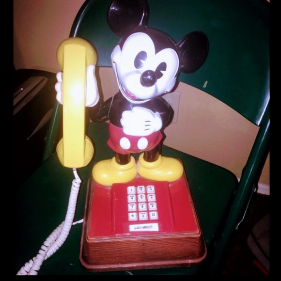 Vintage Mickey Mouse Telephone - Picture 2 of 8
